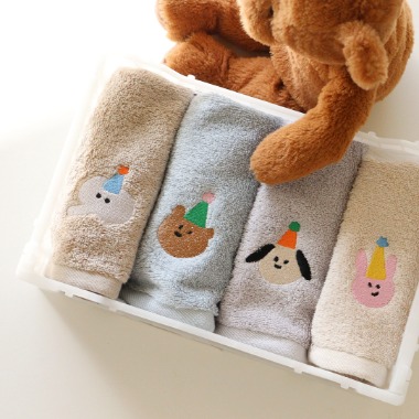 Let&#039;s Party animal embroidered towel 1p